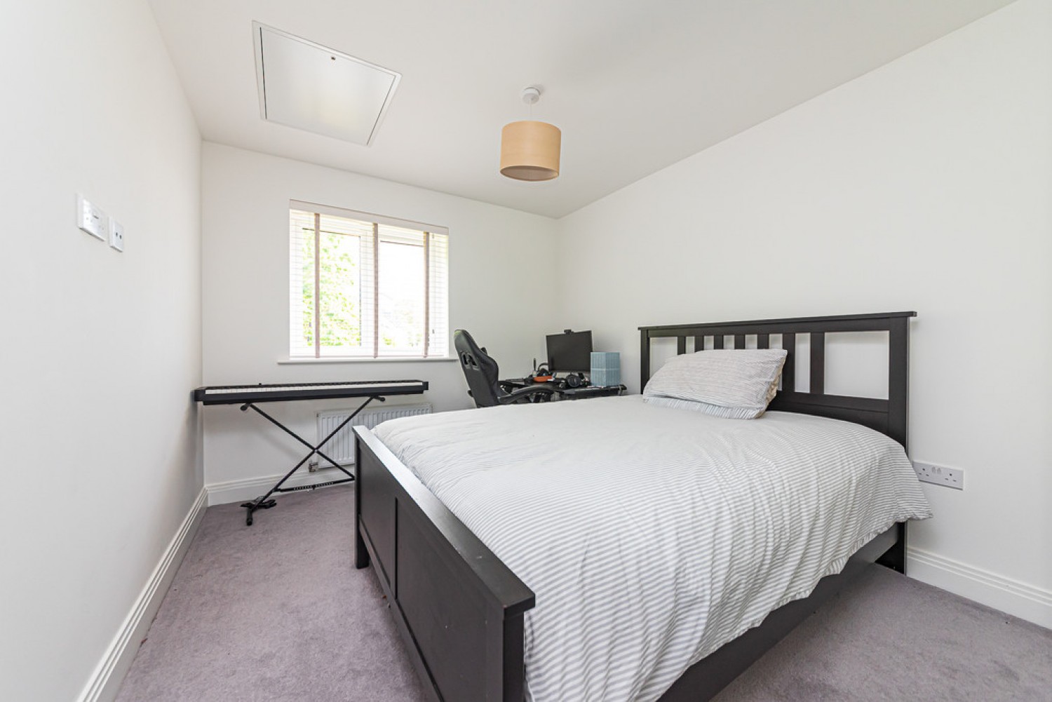 2 bedroom Flat for Letting Johnstone Close, Bracknell