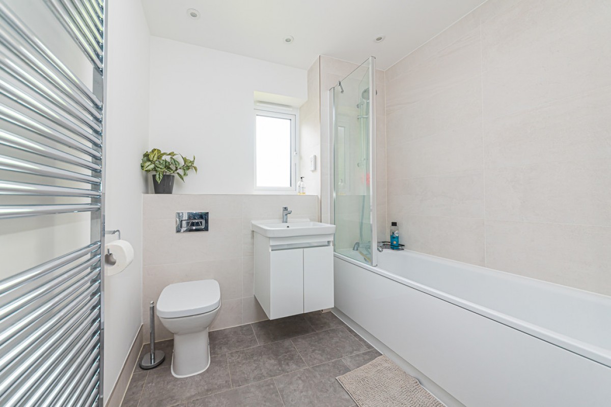 Johnstone Close, Bracknell