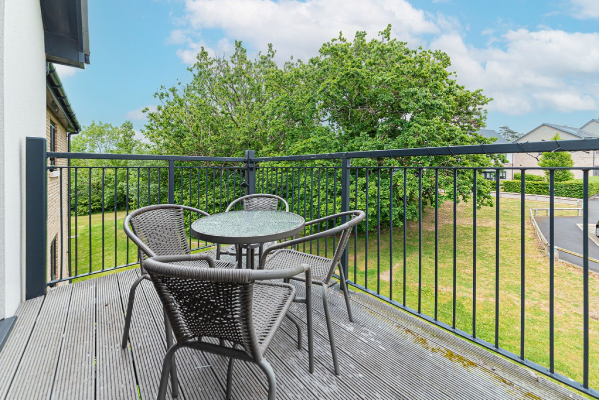 Johnstone Close, Bracknell