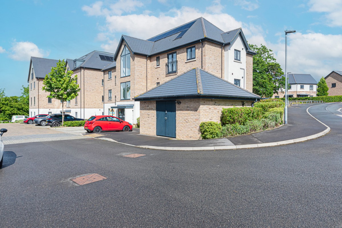 Johnstone Close, Bracknell