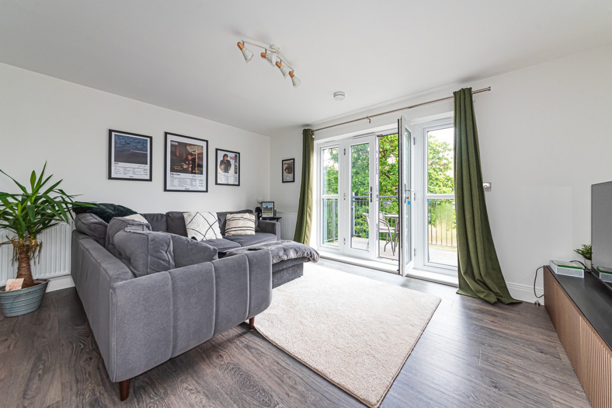 Johnstone Close, Bracknell