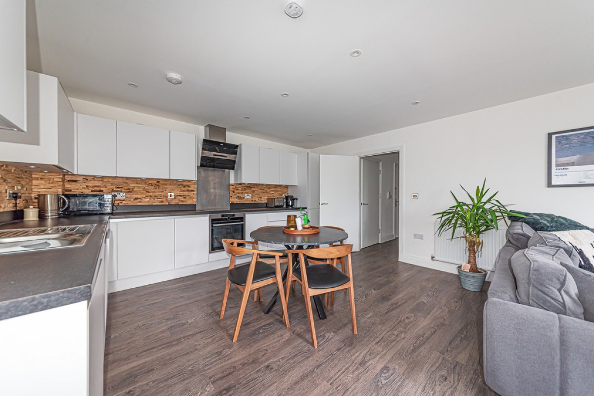 Johnstone Close, Bracknell