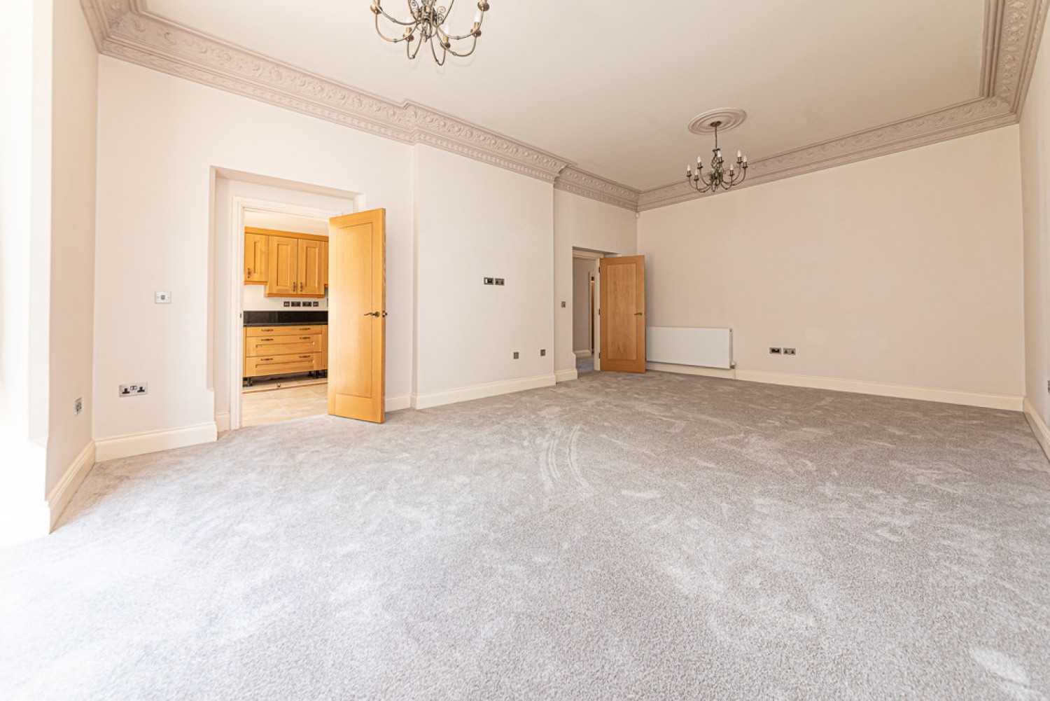 5 bedroom House for Sale St. Catherines Road, Frimley
