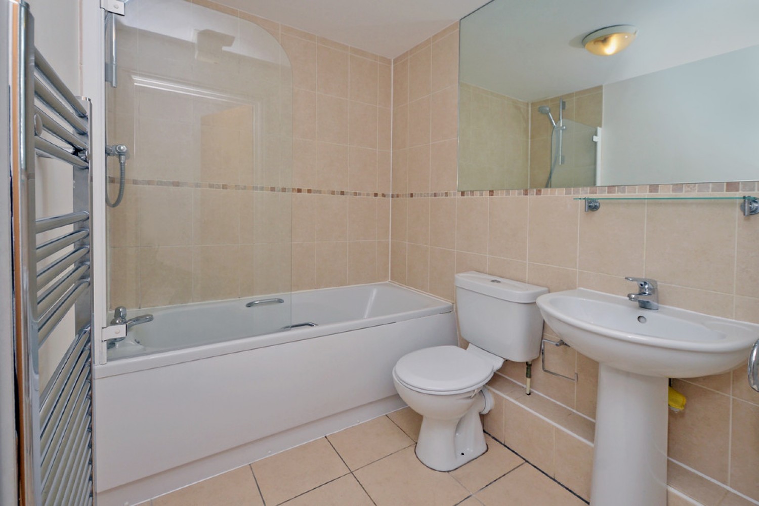 1 bedroom Flat for Sale Camberley , Surrey