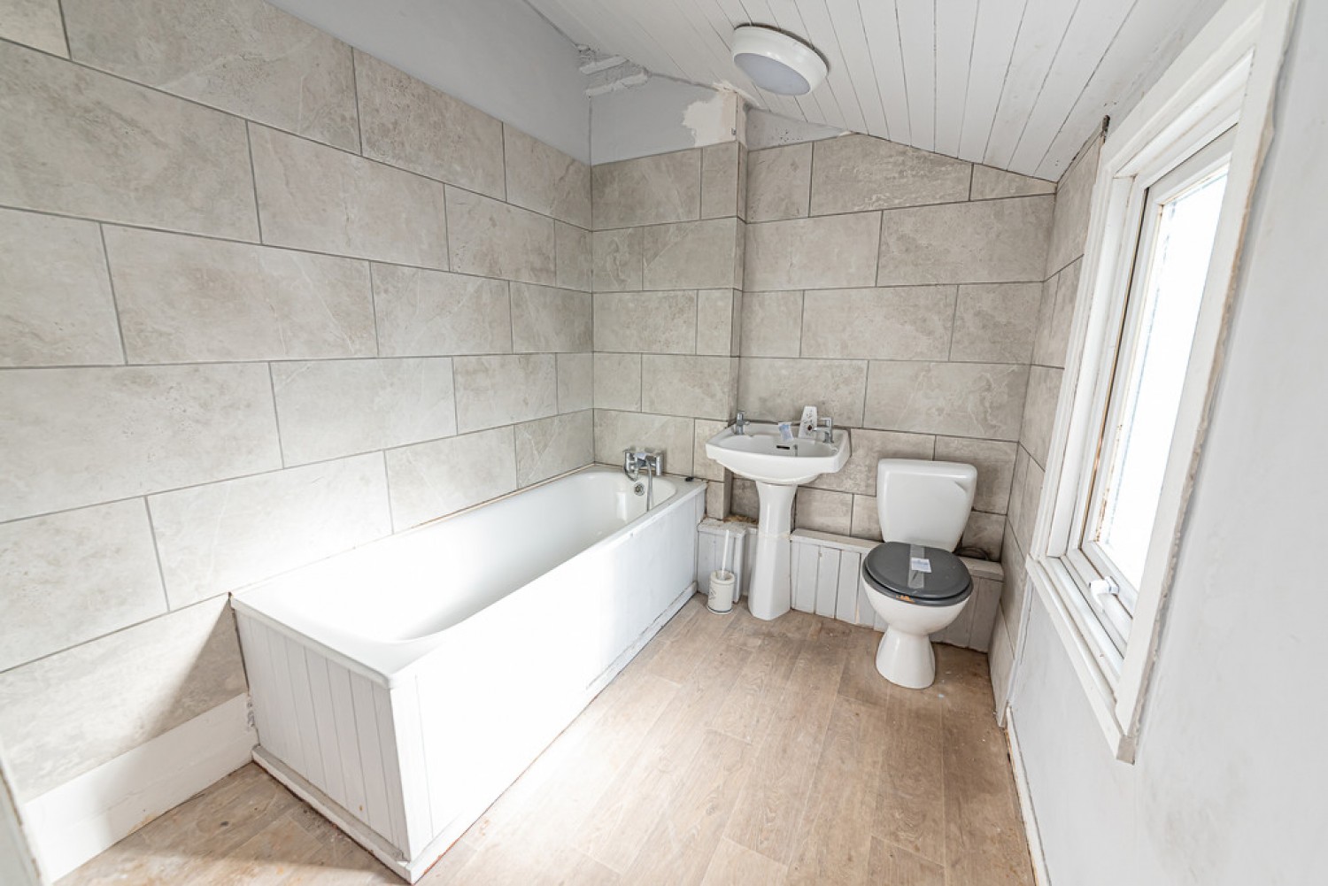 2 bedroom House for Sale Mytchett Road, Mytchett
