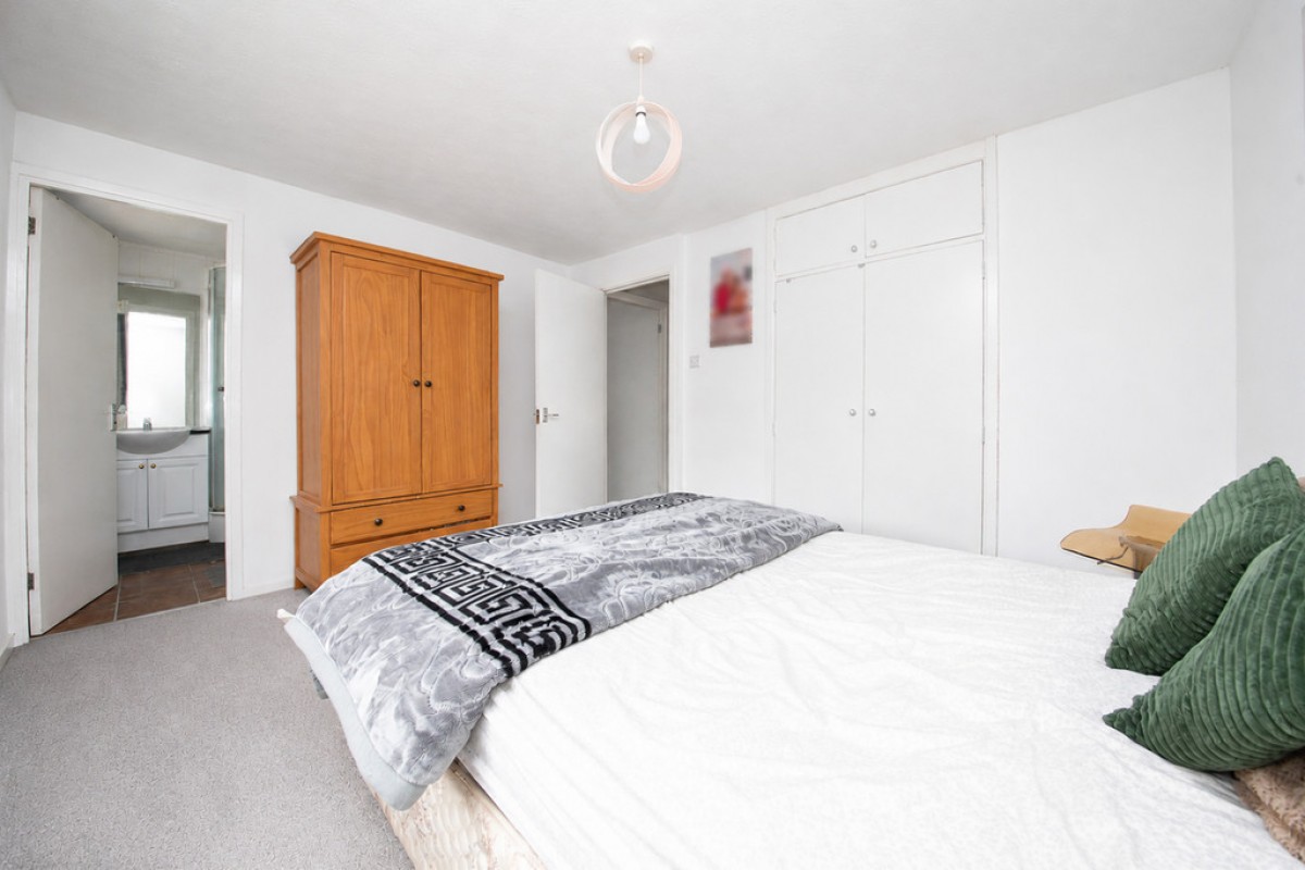 Buckingham Way, Frimley
