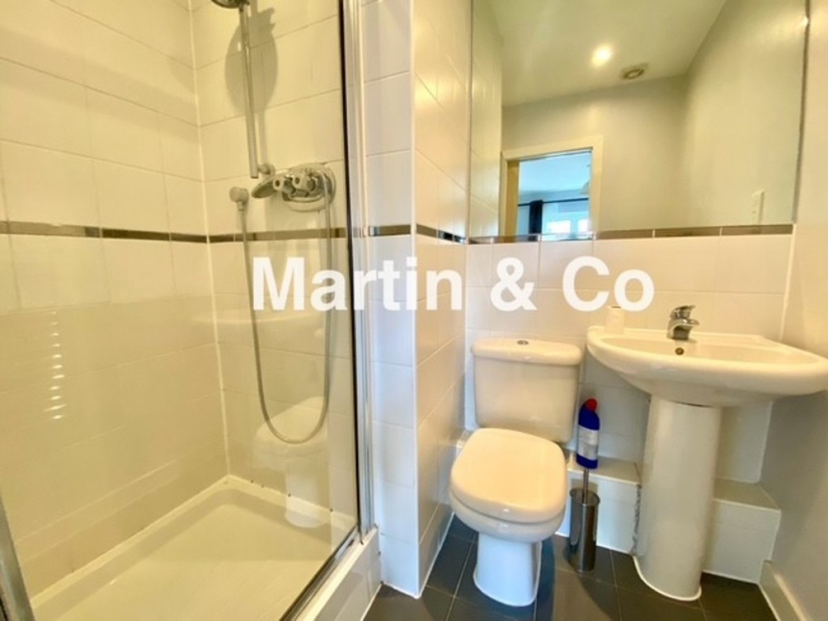 Cheam Road, Sutton, SM1