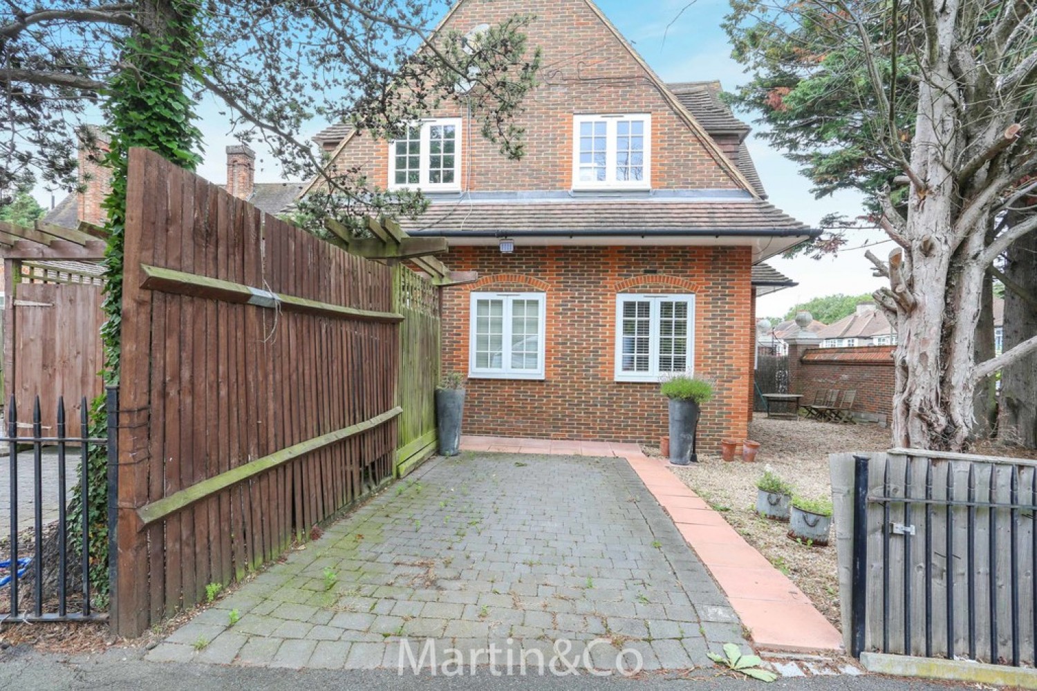 Wandle Road, Morden, SM4