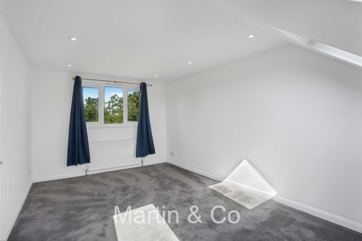 Sandbourne Avenue, Wimbledon, SW19