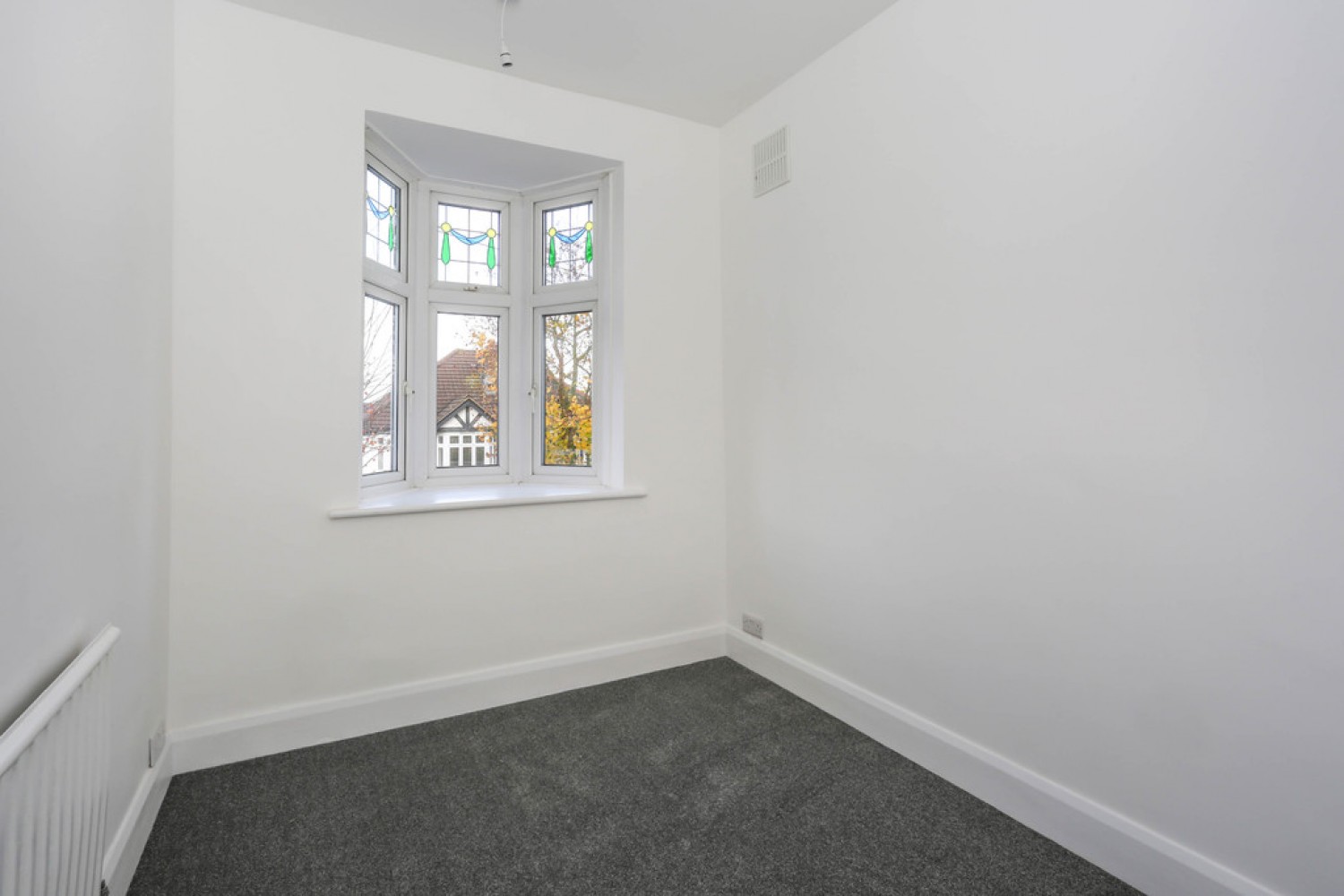 3 bedroom House for Letting Waverley Avenue, Sutton