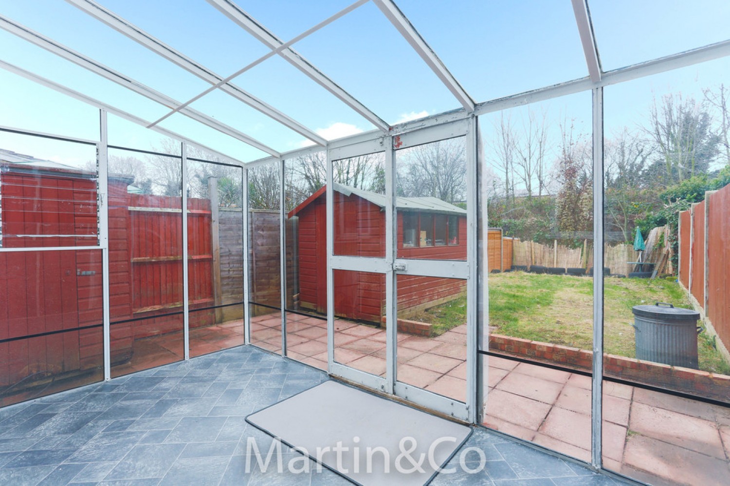 3 bedroom House for Letting Glastonbury Road, Morden