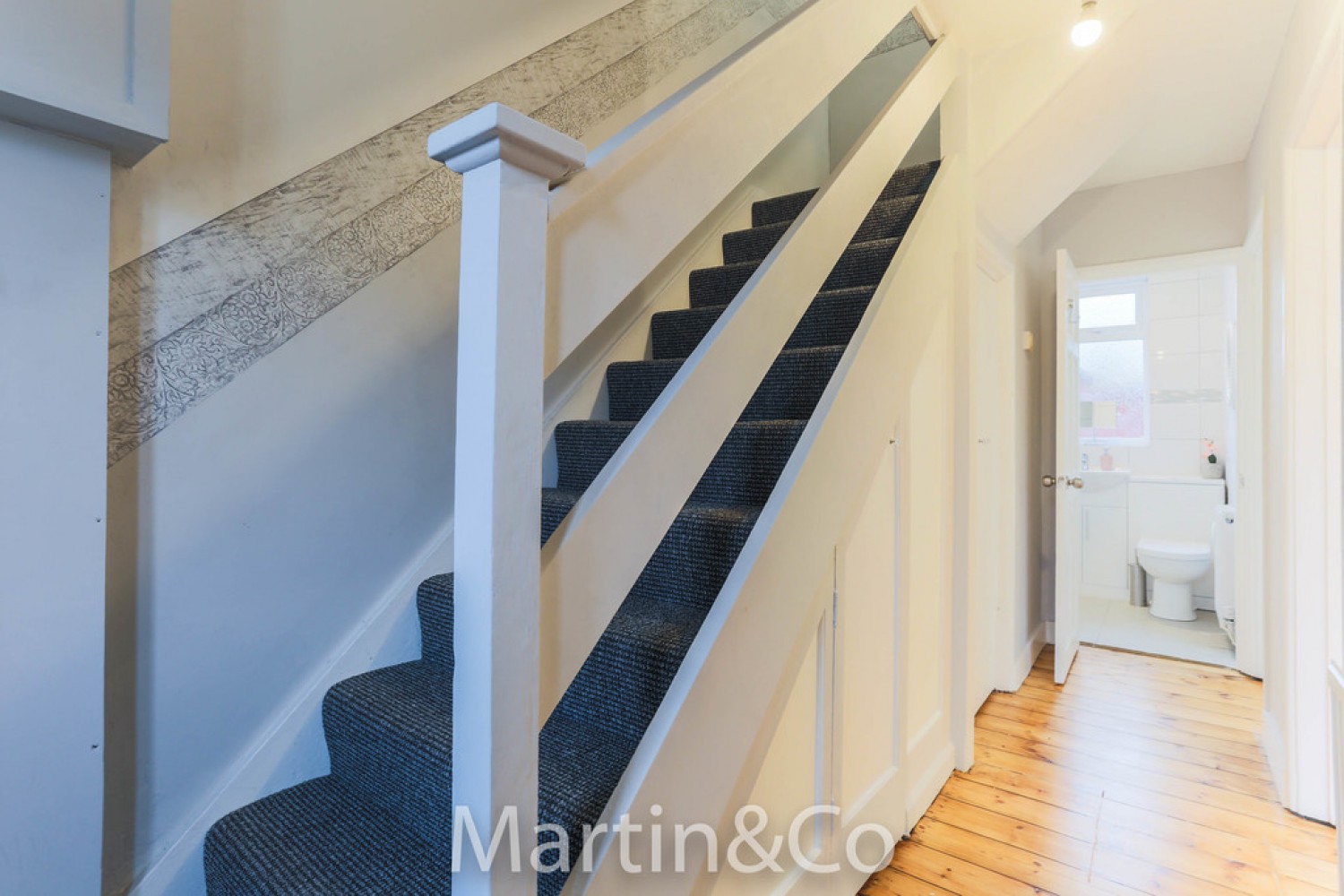 3 bedroom House for Letting Glastonbury Road, Morden