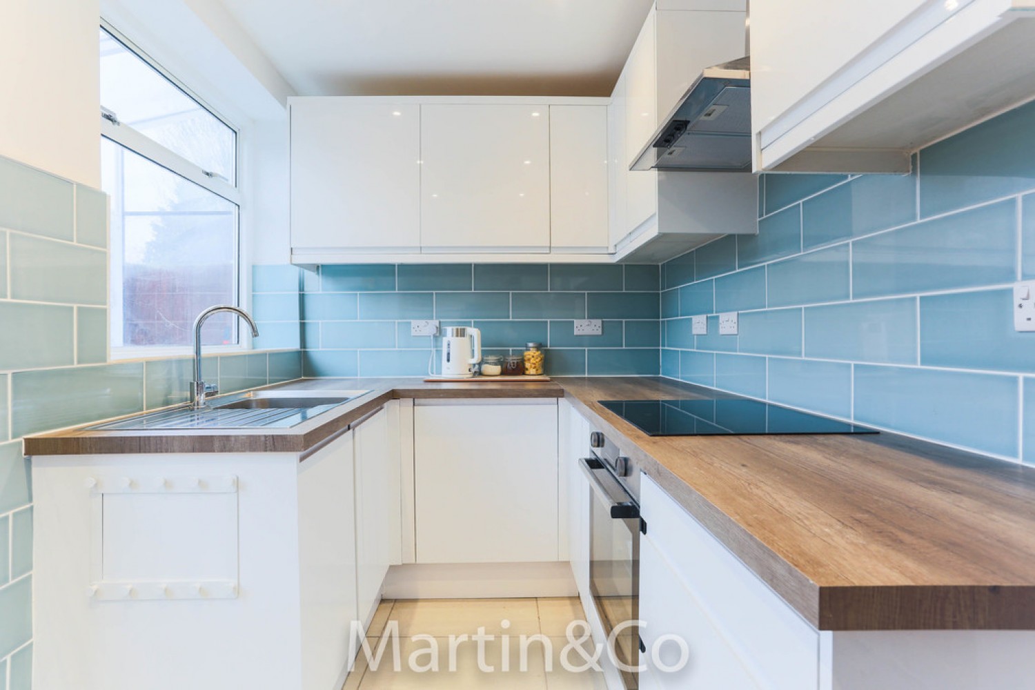 3 bedroom House for Letting Glastonbury Road, Morden