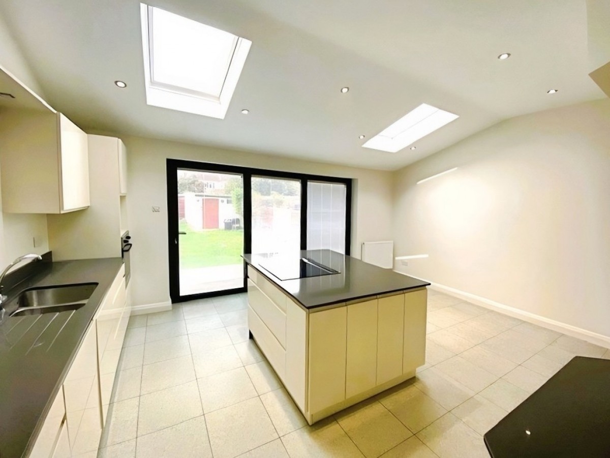 Aragon Road, Morden,SM4