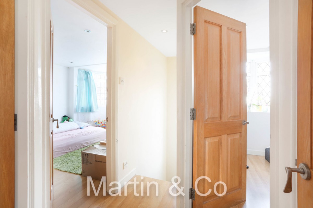 Dudley Drive, Morden, SM4
