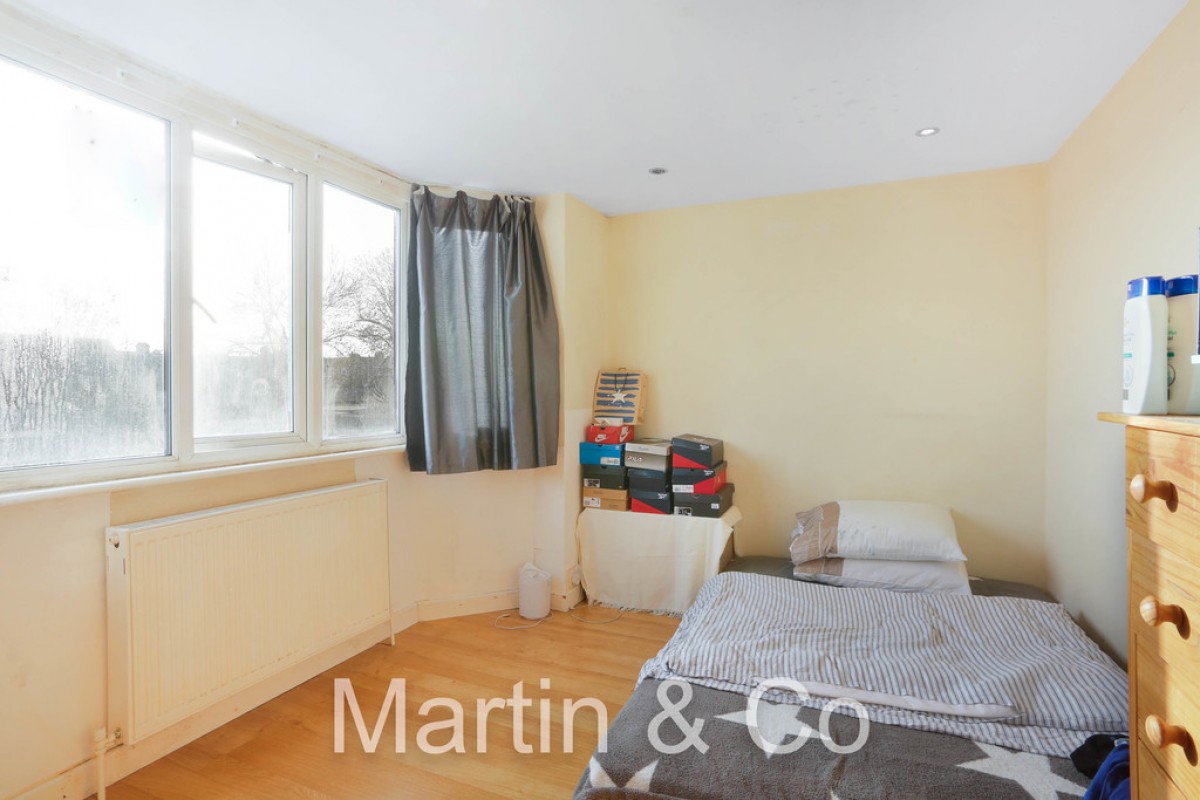 Dudley Drive, Morden, SM4