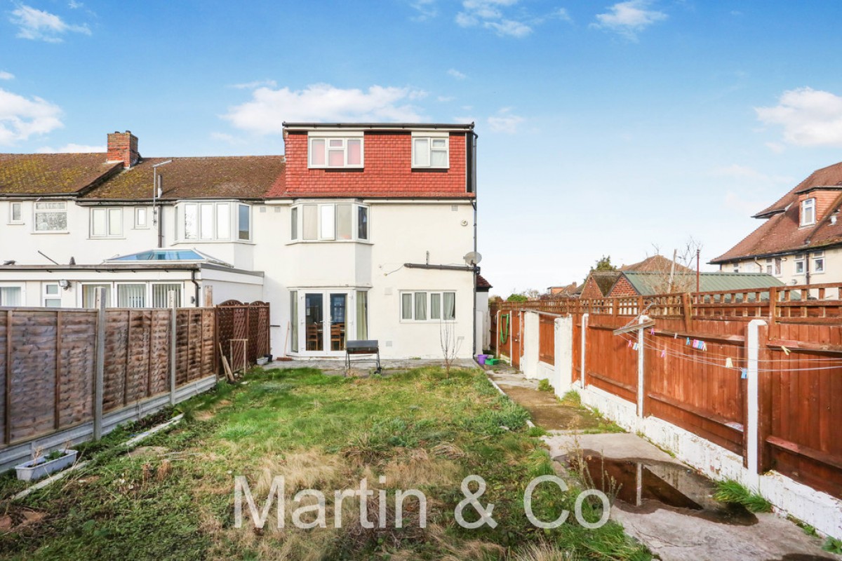 Dudley Drive, Morden, SM4