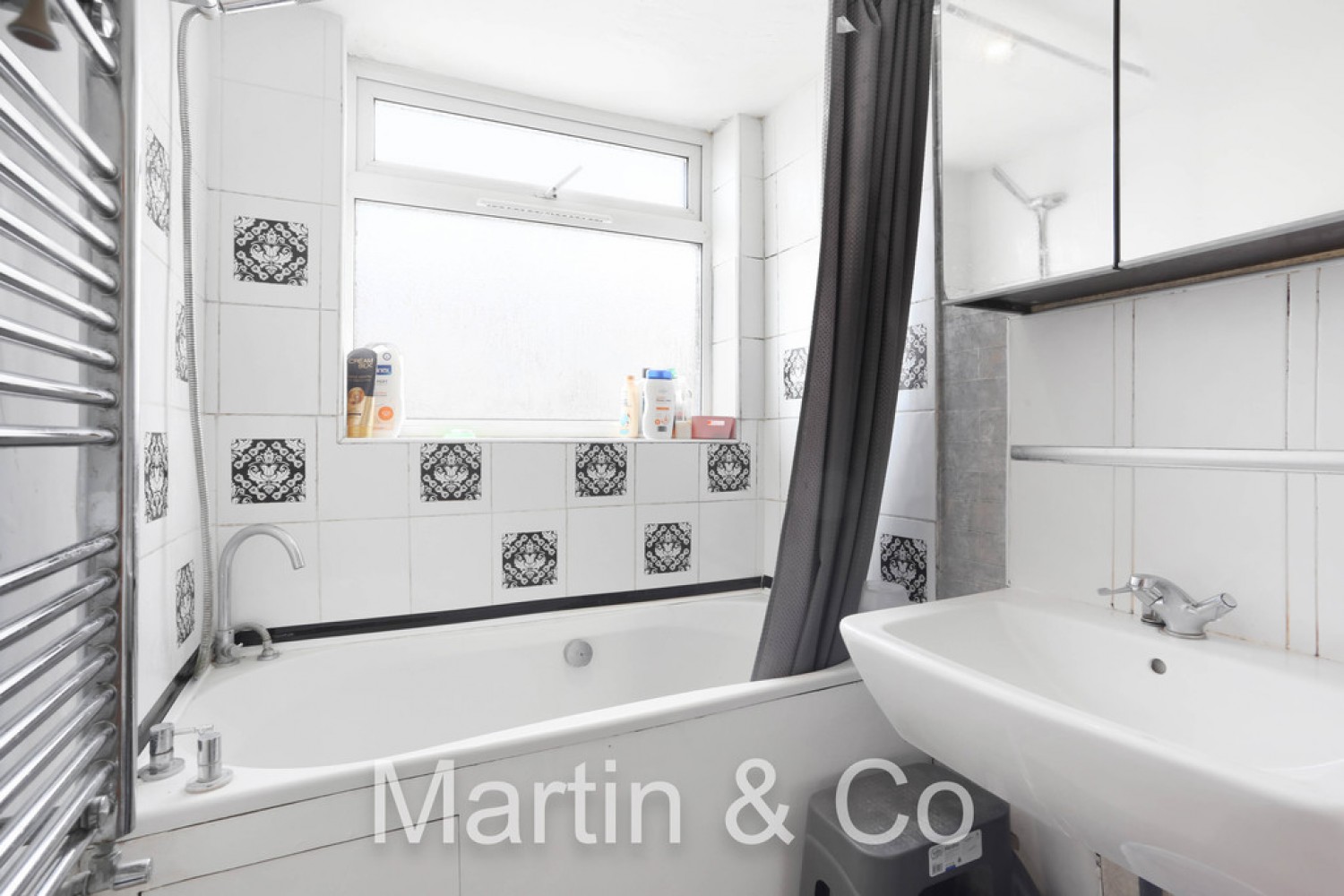 Dudley Drive, Morden, SM4
