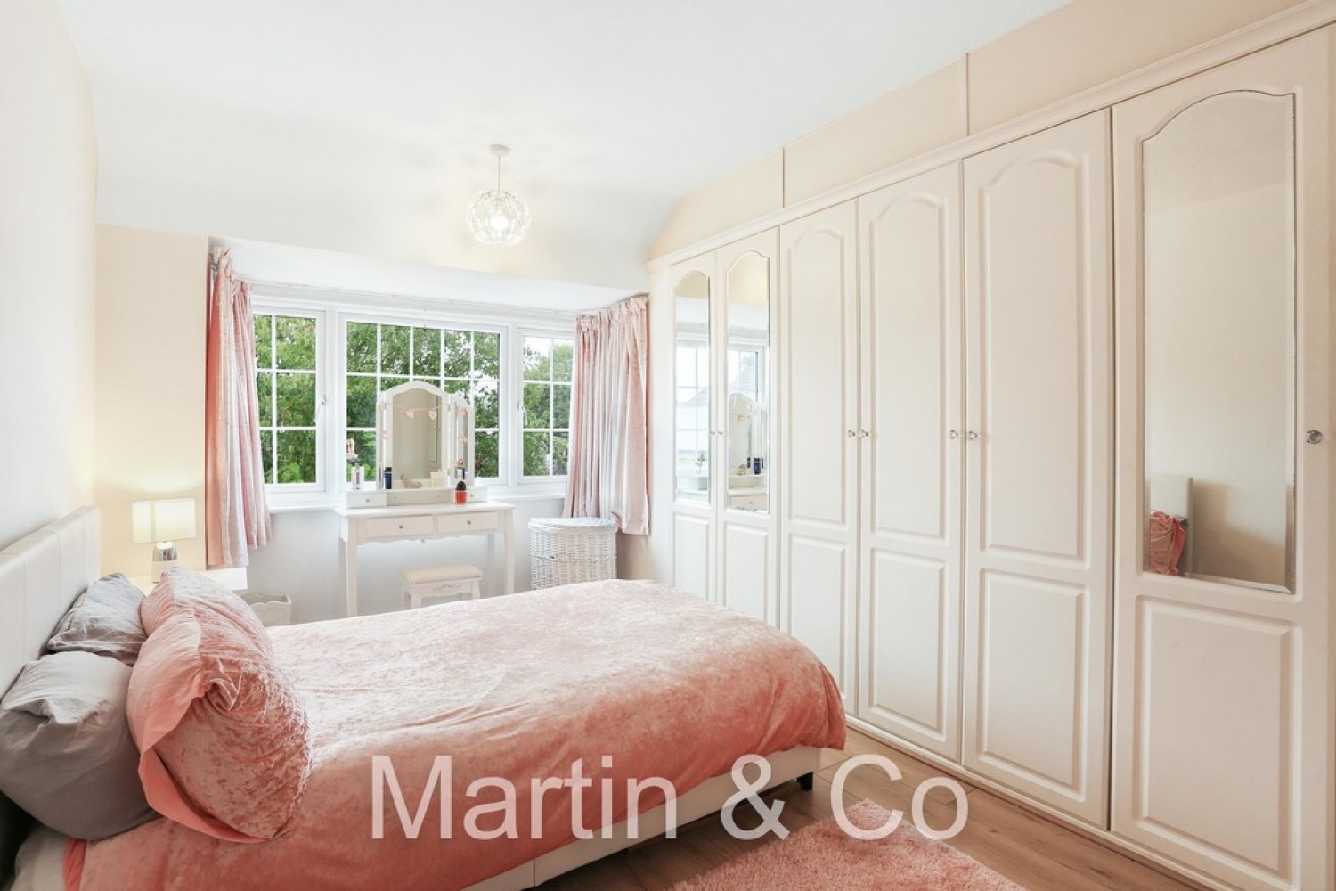Ash Road, Sutton, Cheam, SM3