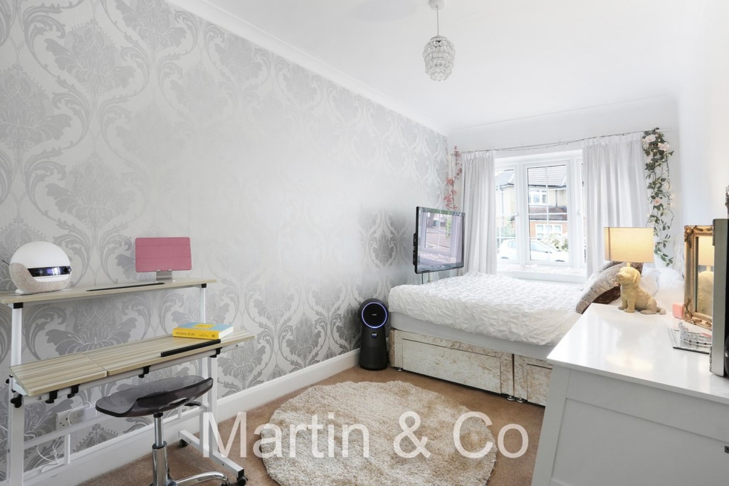 Ash Road, Sutton, Cheam, SM3