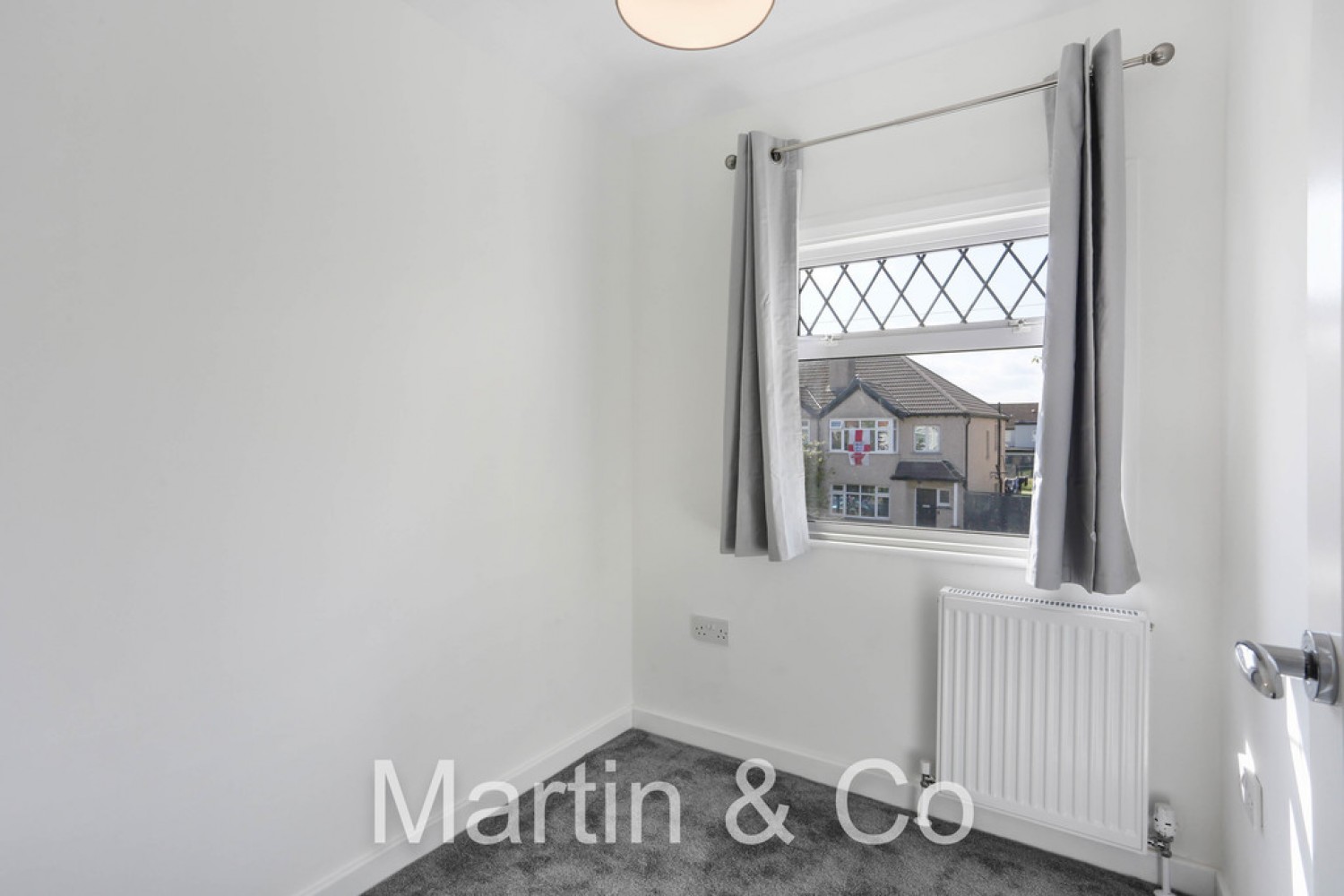 Paget Avenue, Sutton, SM1