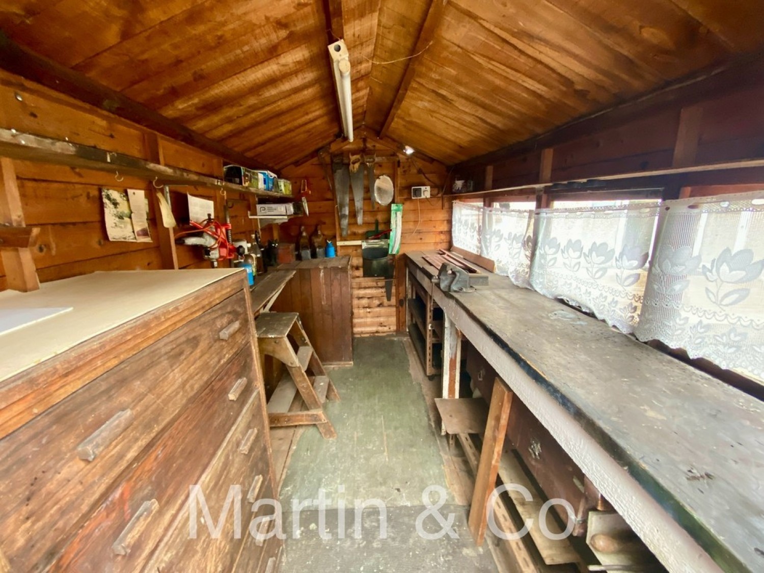 Paget Avenue, Sutton, SM1
