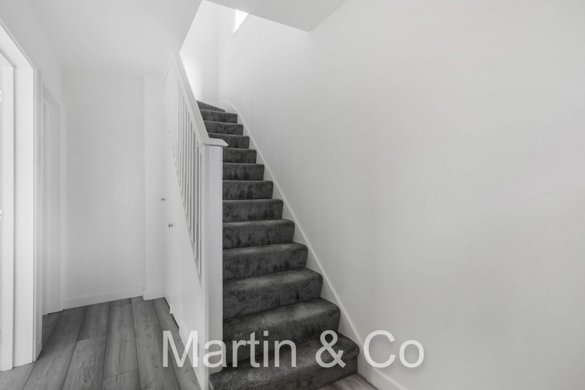 Paget Avenue, Sutton, SM1