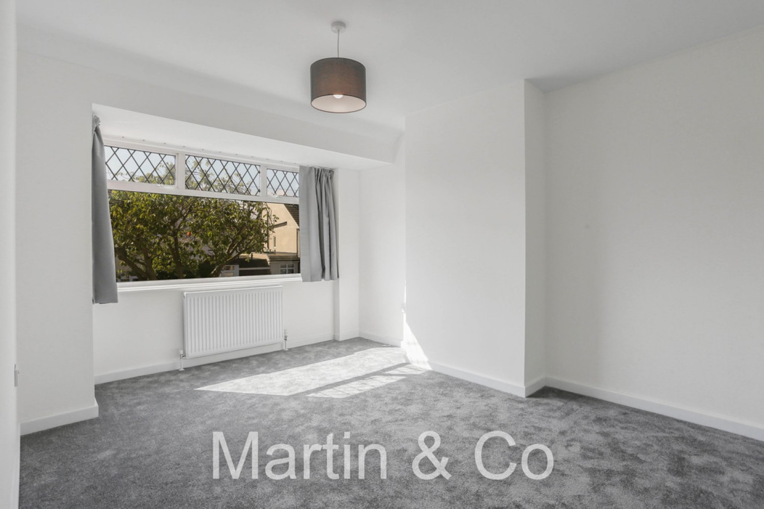 Paget Avenue, Sutton, SM1