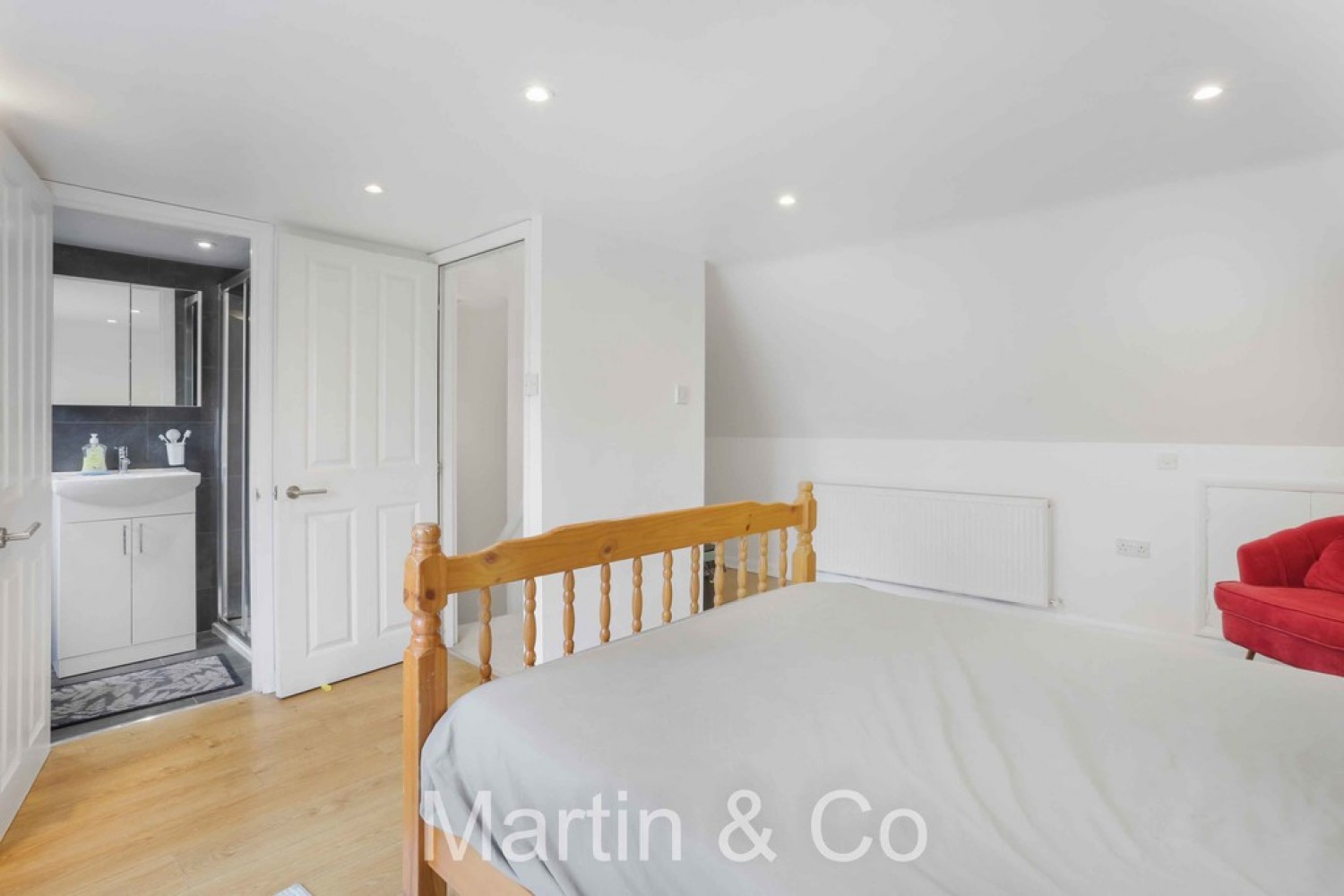 Warwick Road, Sutton, SM1