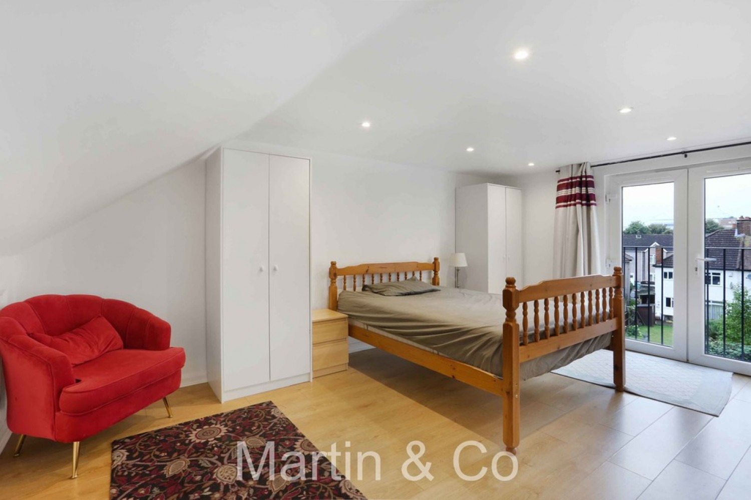 Warwick Road, Sutton, SM1