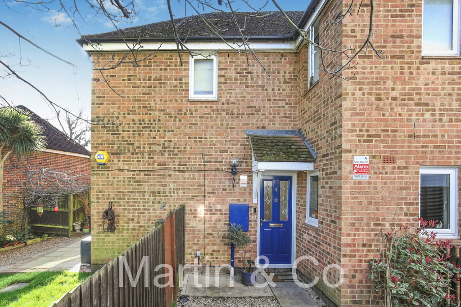 2 bedroom House for Sale Ash Road, Sutton, SM3