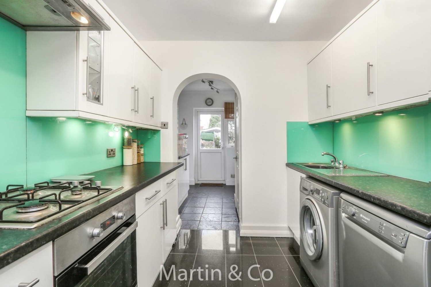 Cardinal Avenue, Morden, SM4