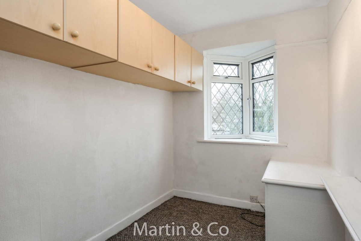 Cardinal Avenue, Morden, SM4