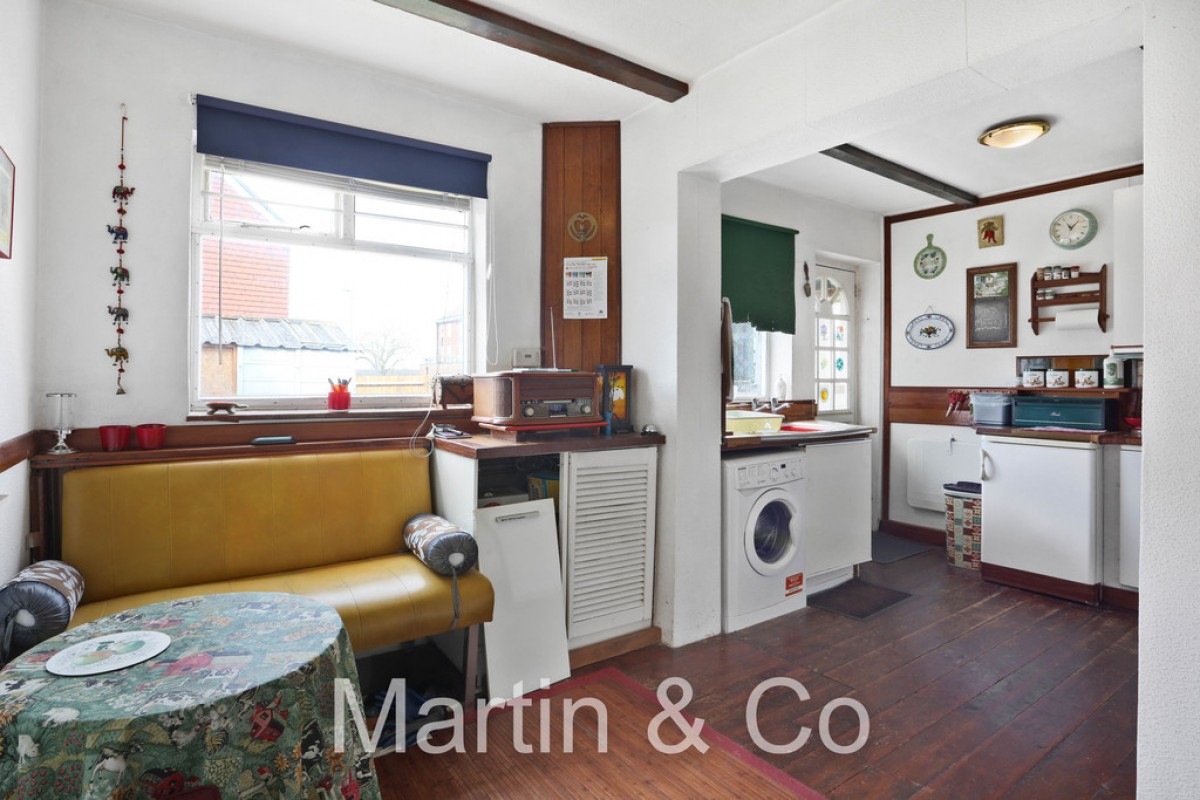 Lingfield Road, Worcester Park, KT4