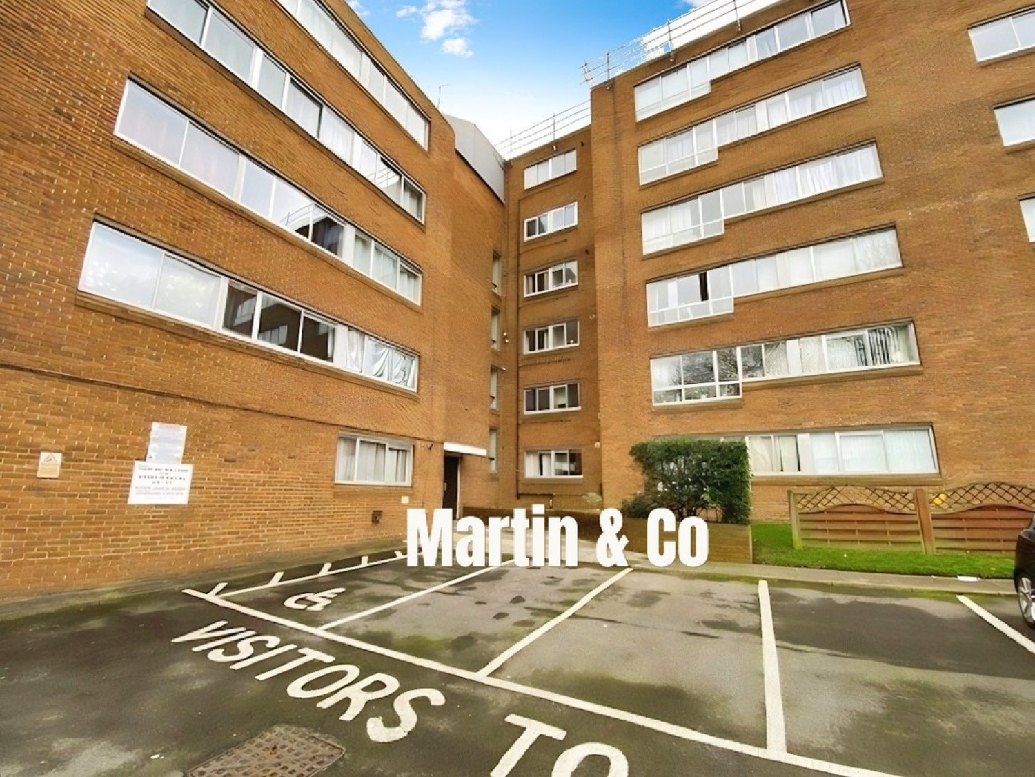 2 bedroom Flat for Sale Grove Road, Sutton, SM1