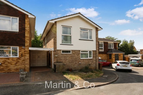 Leslie Gardens, Sutton, SM2