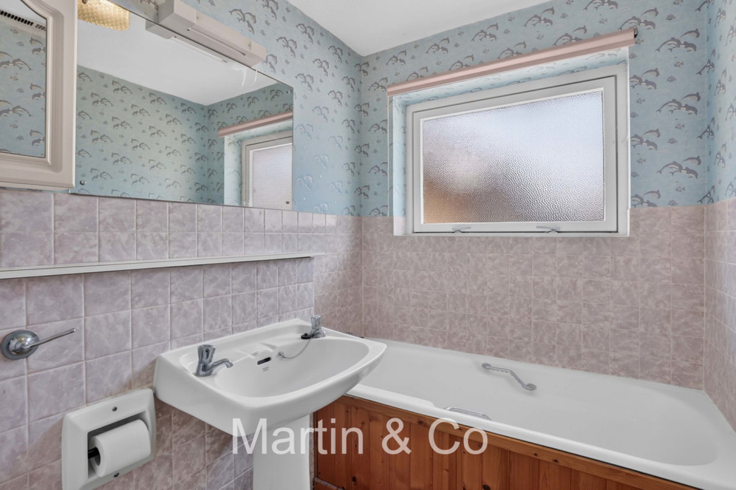 4 bedroom House for Sale Leslie Gardens, Sutton, SM2