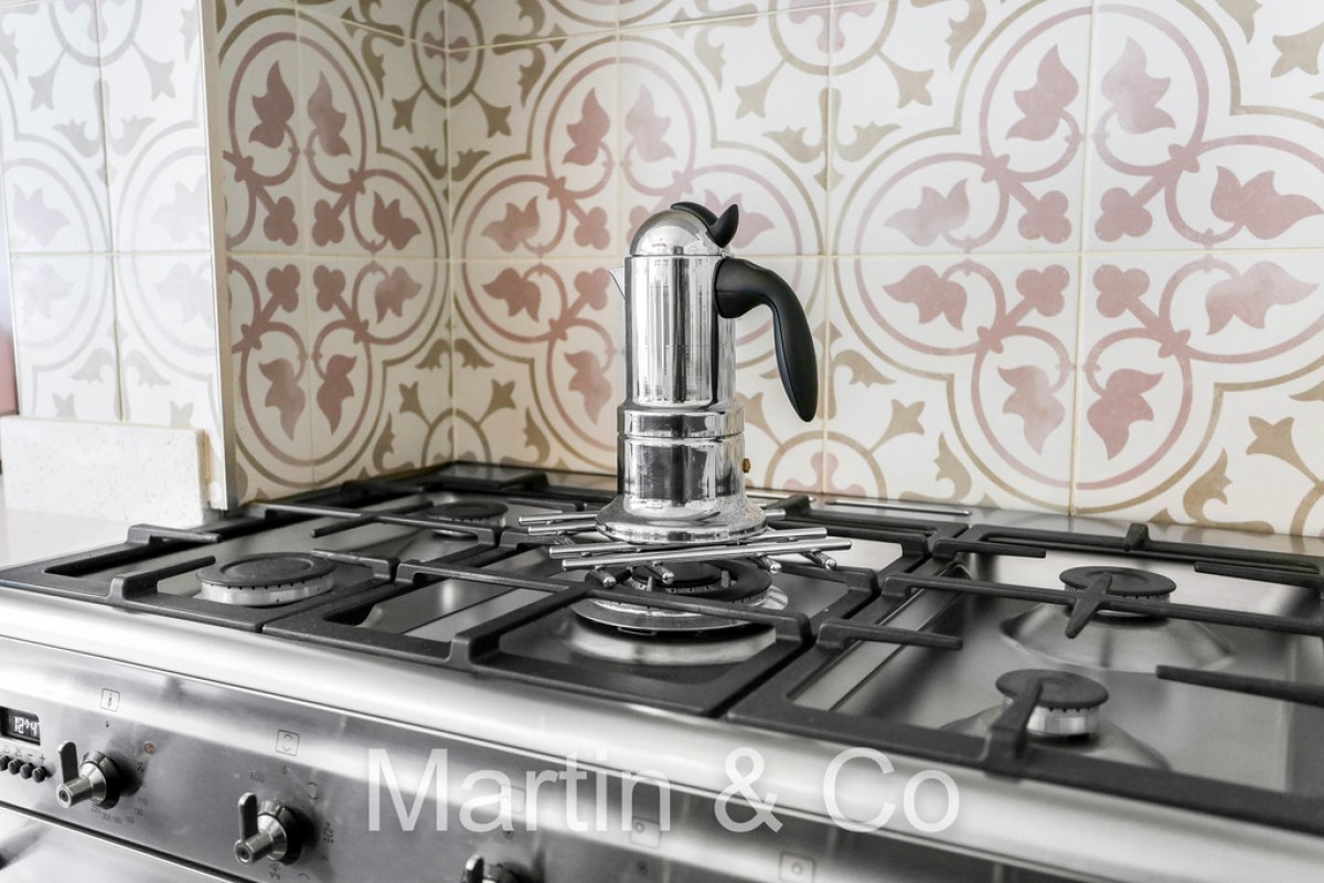 Hurstcourt Road, Sutton, Surrey