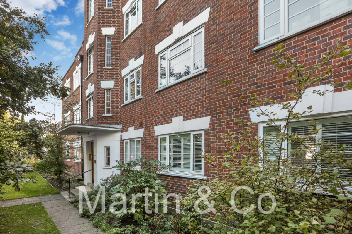 Bushey Road, Raynes Park, SW20