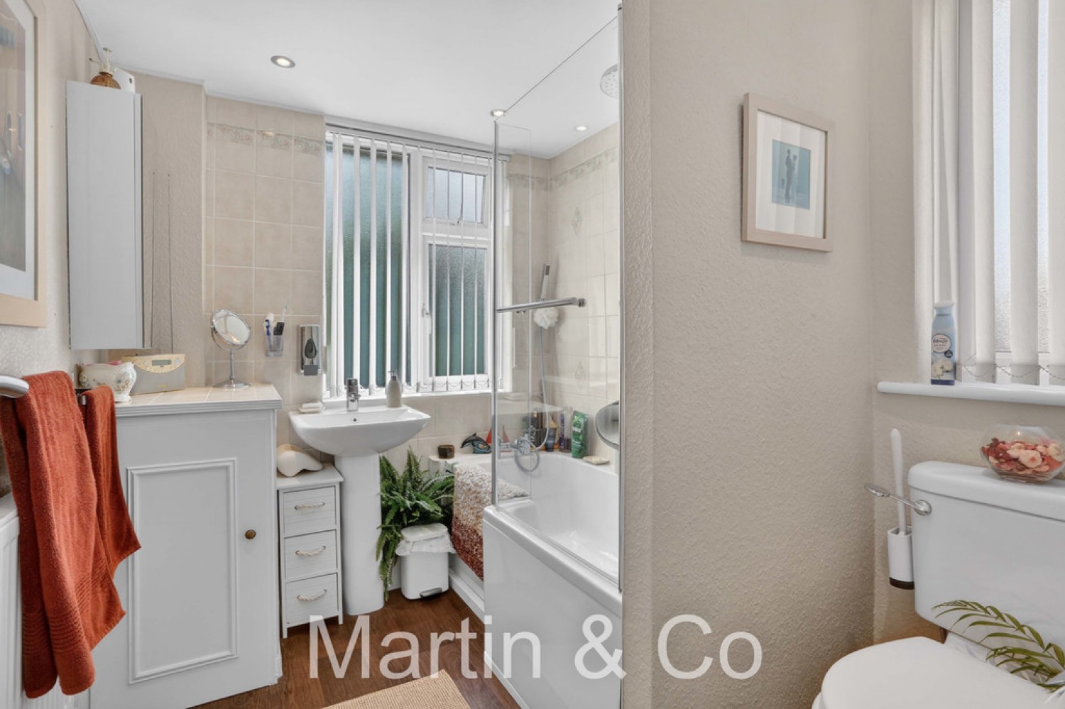 3 bedroom House for Sale Burleigh Road, Sutton, Cheam, SM3