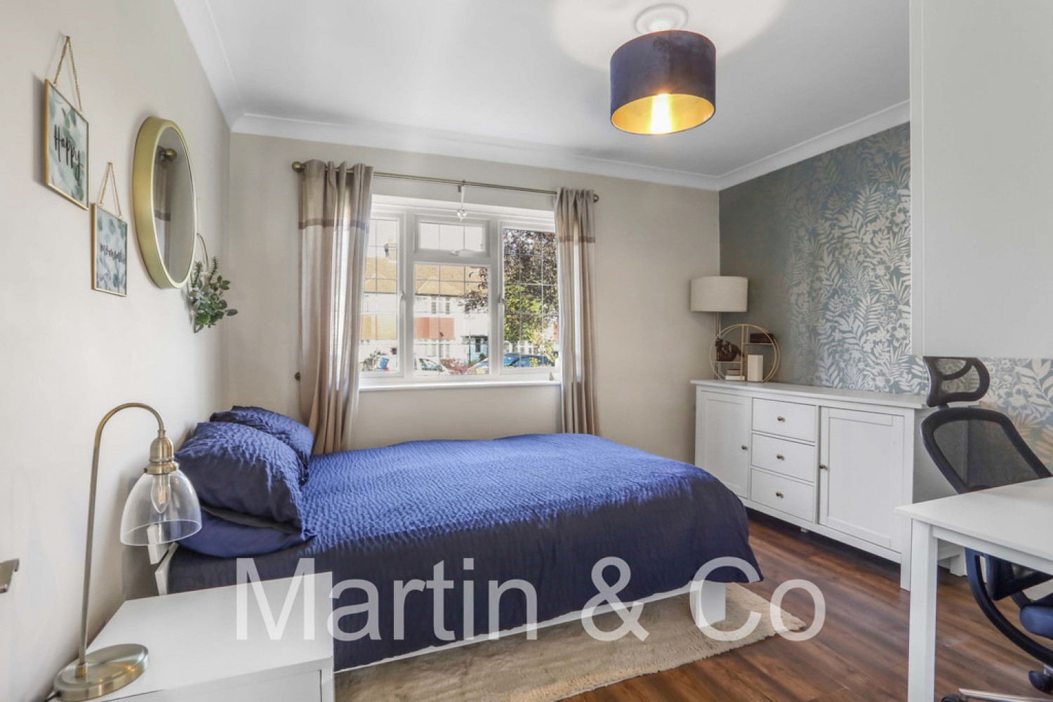 2 bedroom Flat for Sale Dudley Drive, Morden, SM4