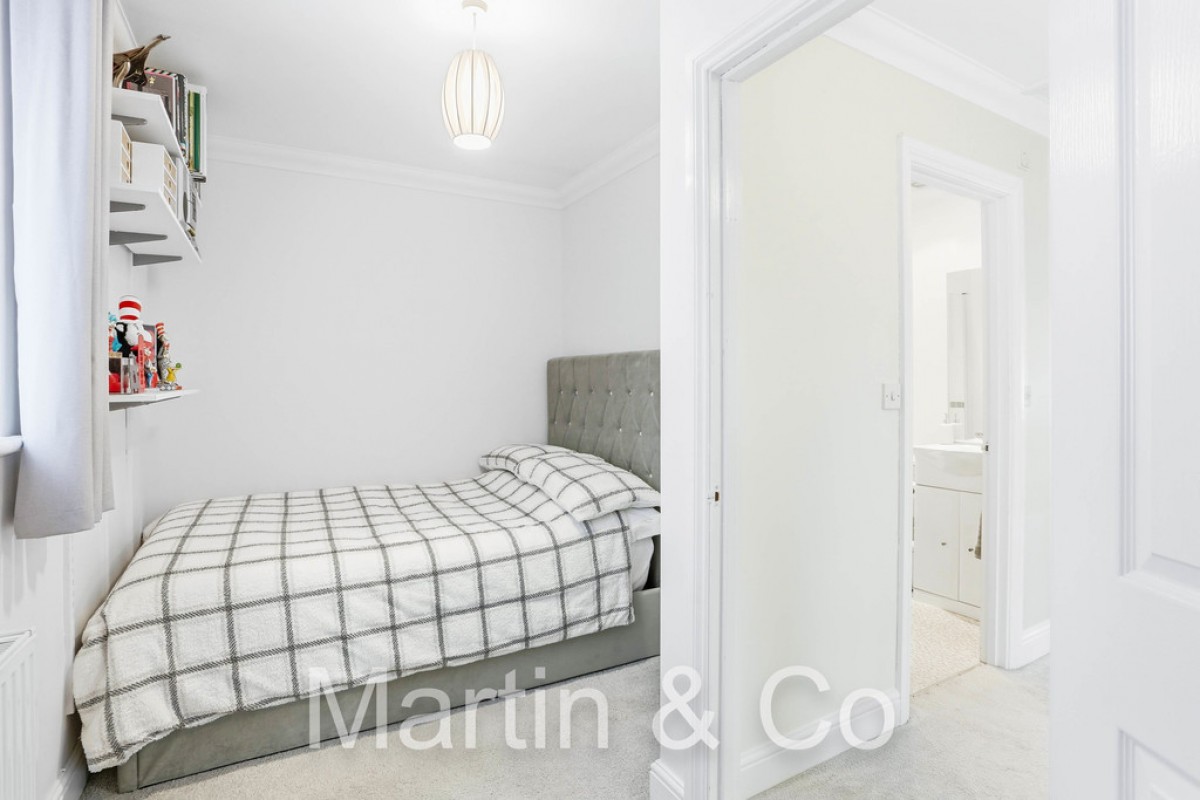 Woodstock Rise, Sutton, SM3