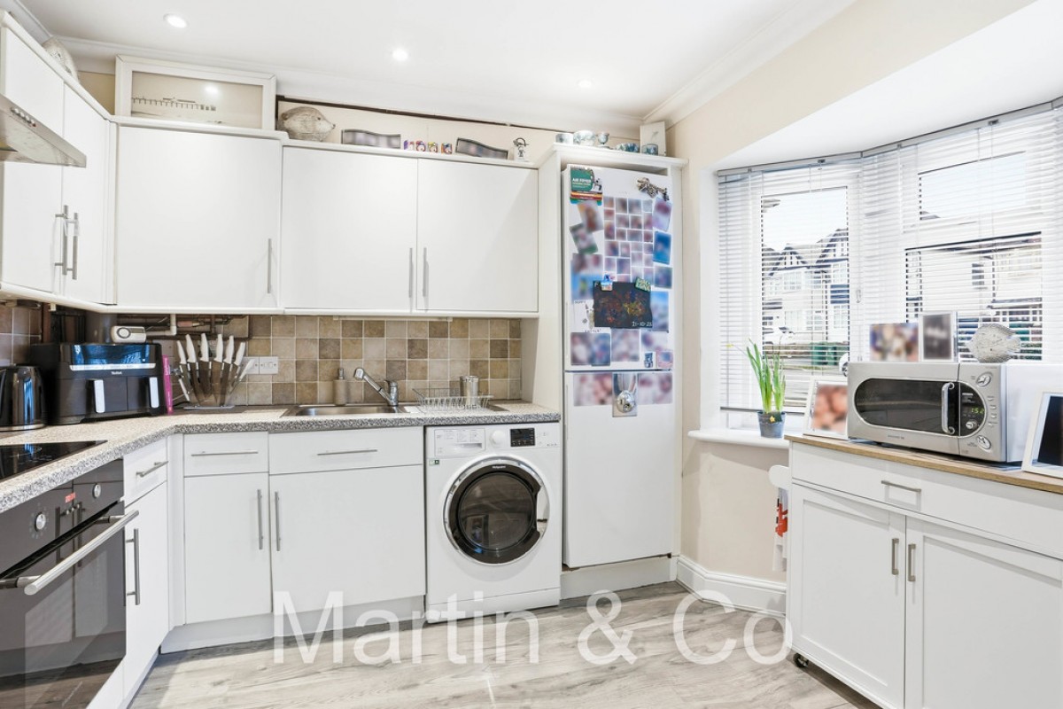 Woodstock Rise, Sutton, SM3