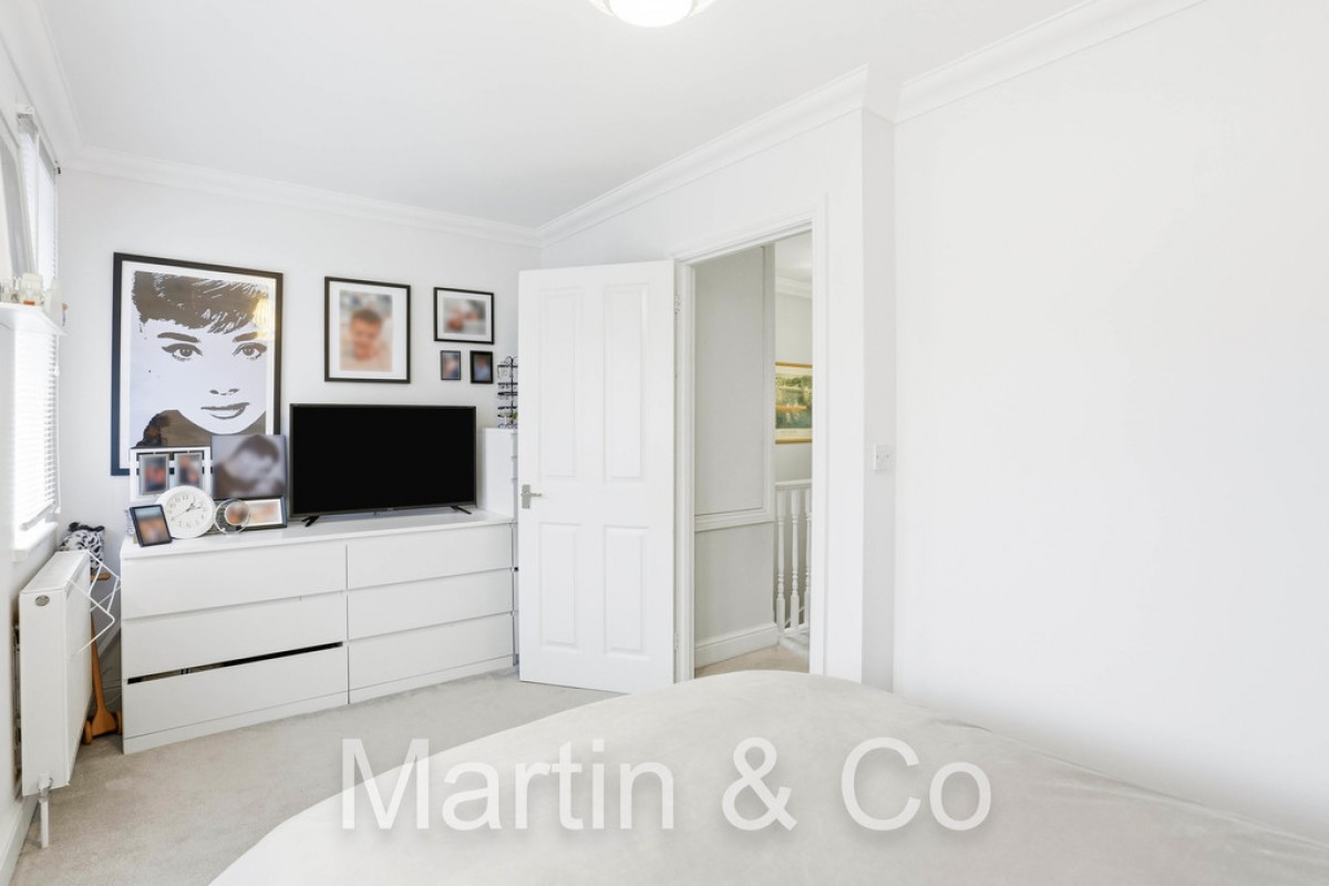 Woodstock Rise, Sutton, SM3