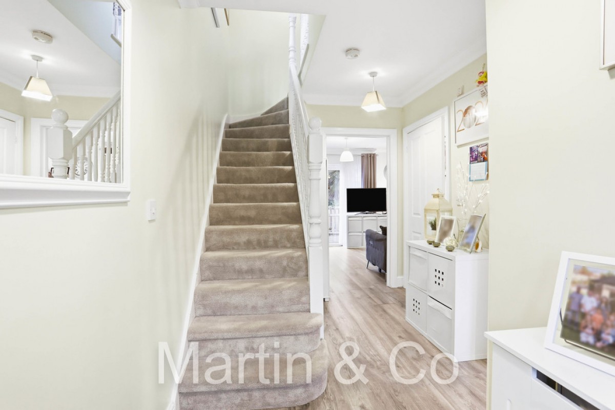 Woodstock Rise, Sutton, SM3