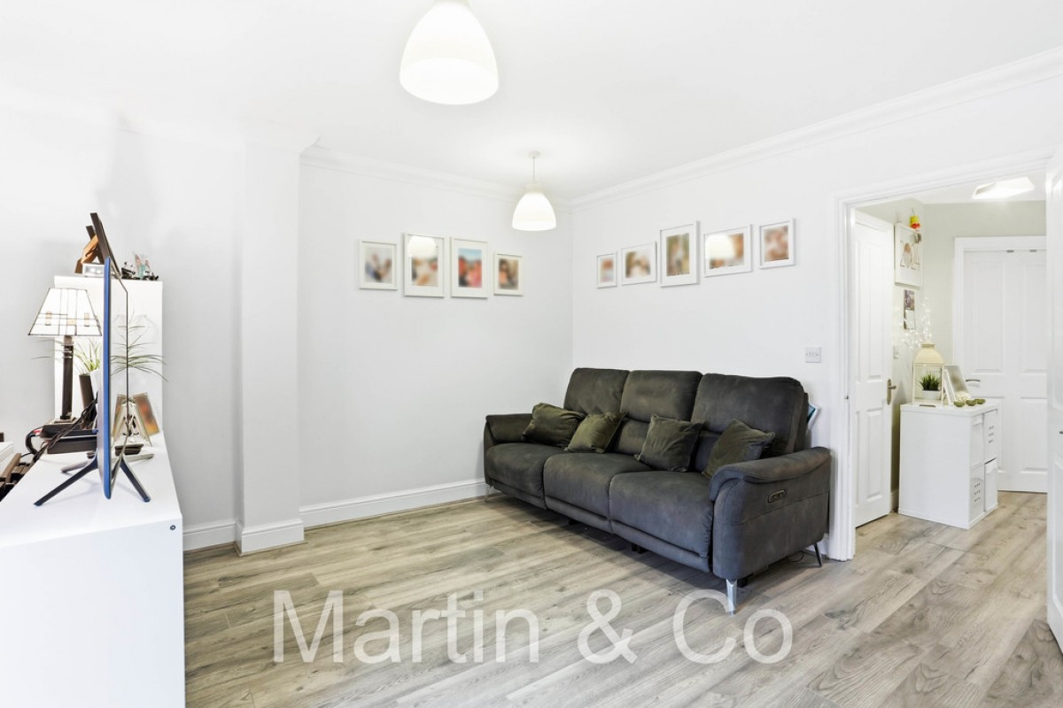 Woodstock Rise, Sutton, SM3
