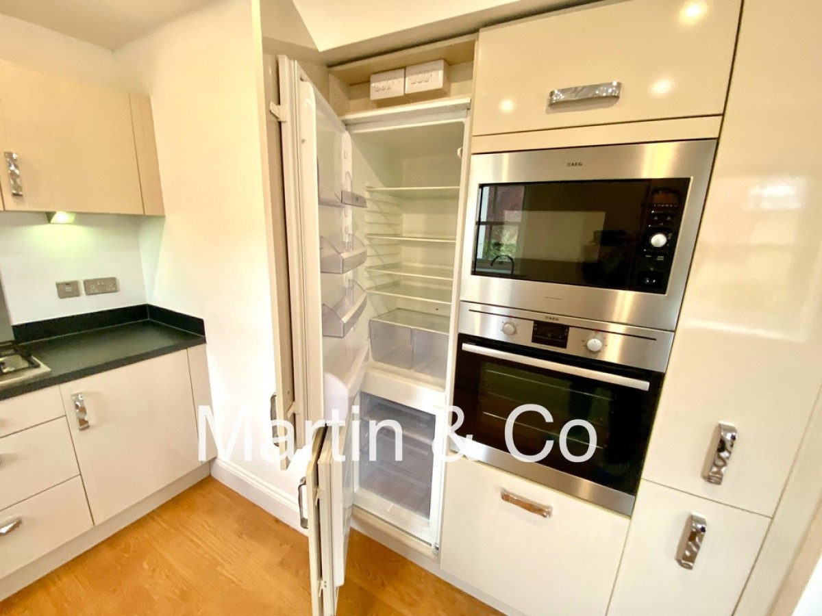 The Parade, Epsom, KT18