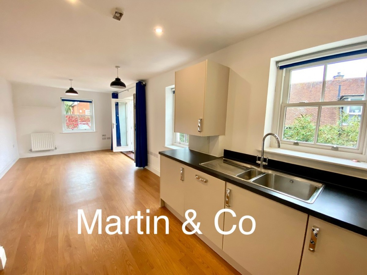 The Parade, Epsom, KT18