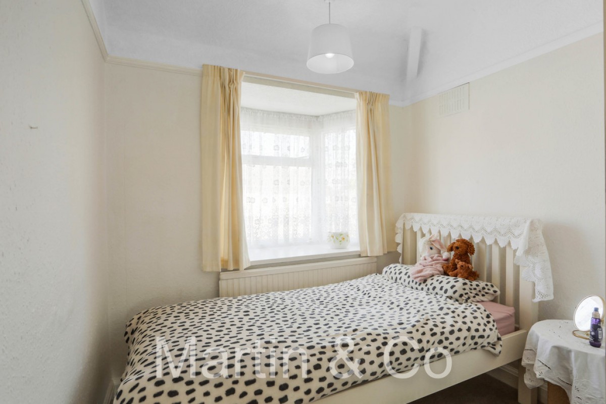 Ash Road, Sutton, Cheam, SM3