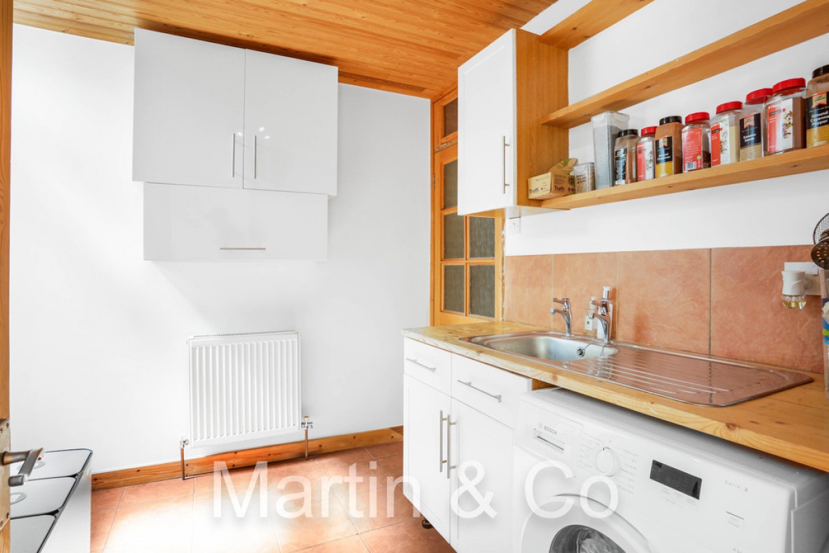 Ash Road, Sutton, Cheam, SM3